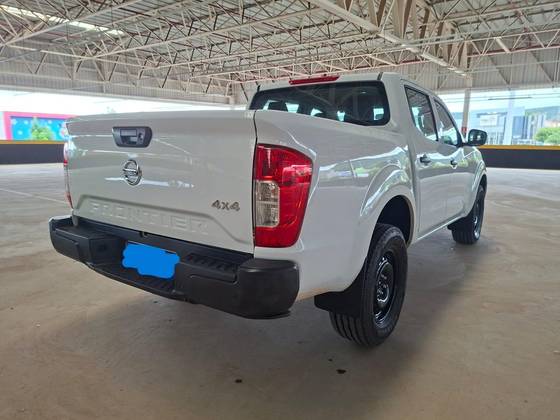 NISSAN FRONTIER 2.3 16V TURBO DIESEL S CD 4X4 MANUAL NISSAN FRONTIER 2.3 16V TURBO DIESEL S CD 4X4 MANUAL
